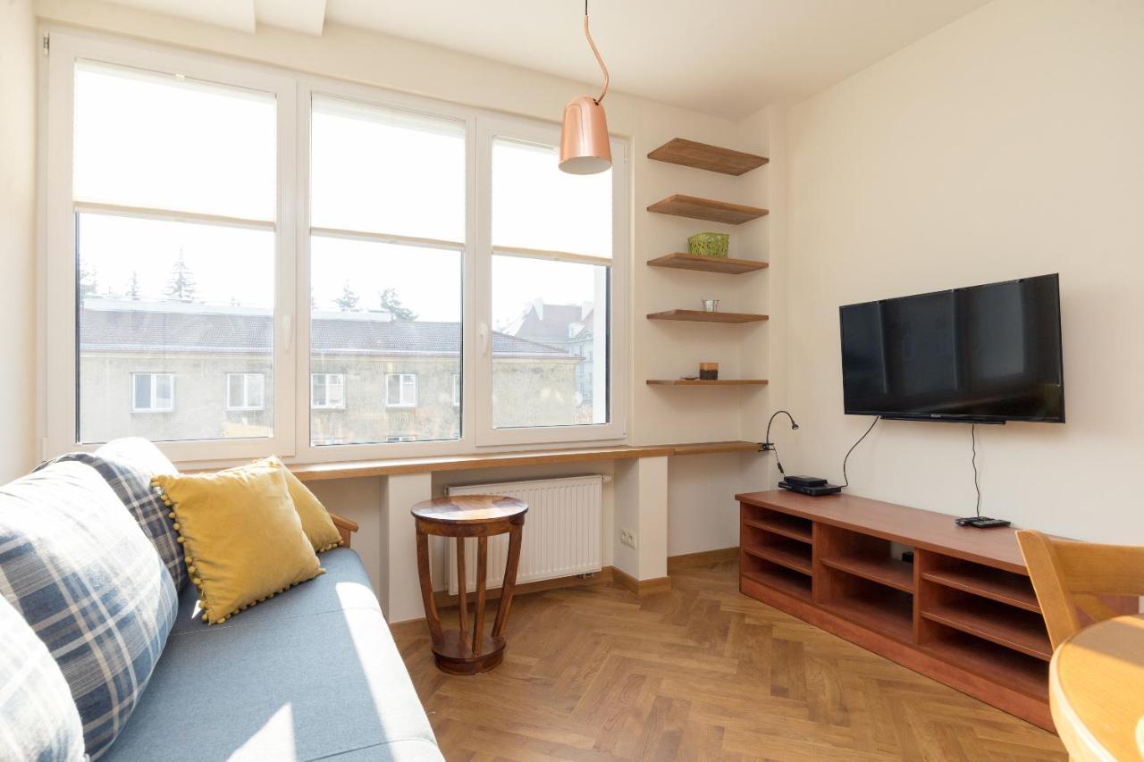 Piekna 2-Bedroom Apartment Warschau Exterior foto
